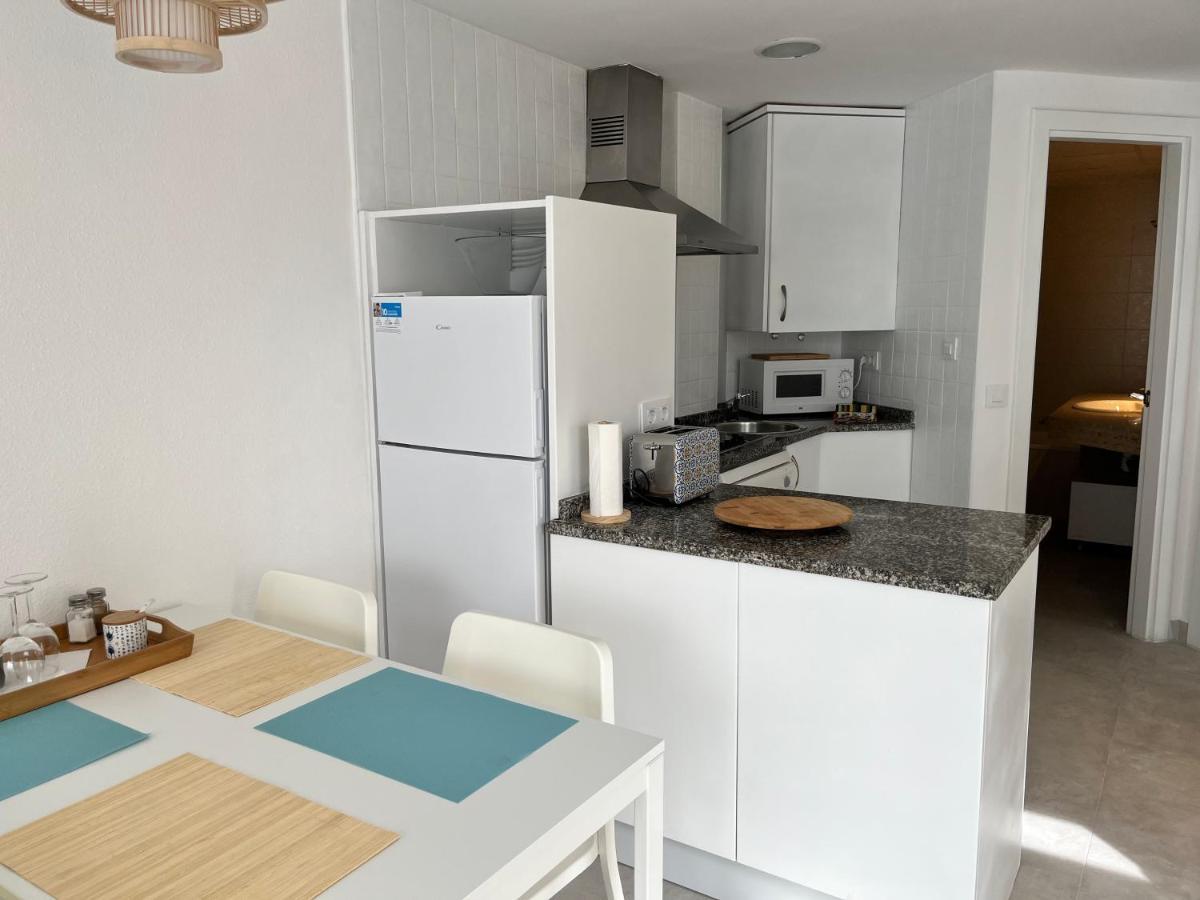 Atico Helena Con Solarium Y Jacuzzi Privado En Laguna Beach Vera Bagian luar foto