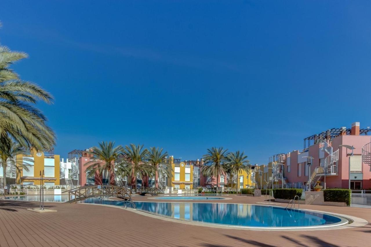 Atico Helena Con Solarium Y Jacuzzi Privado En Laguna Beach Vera Bagian luar foto