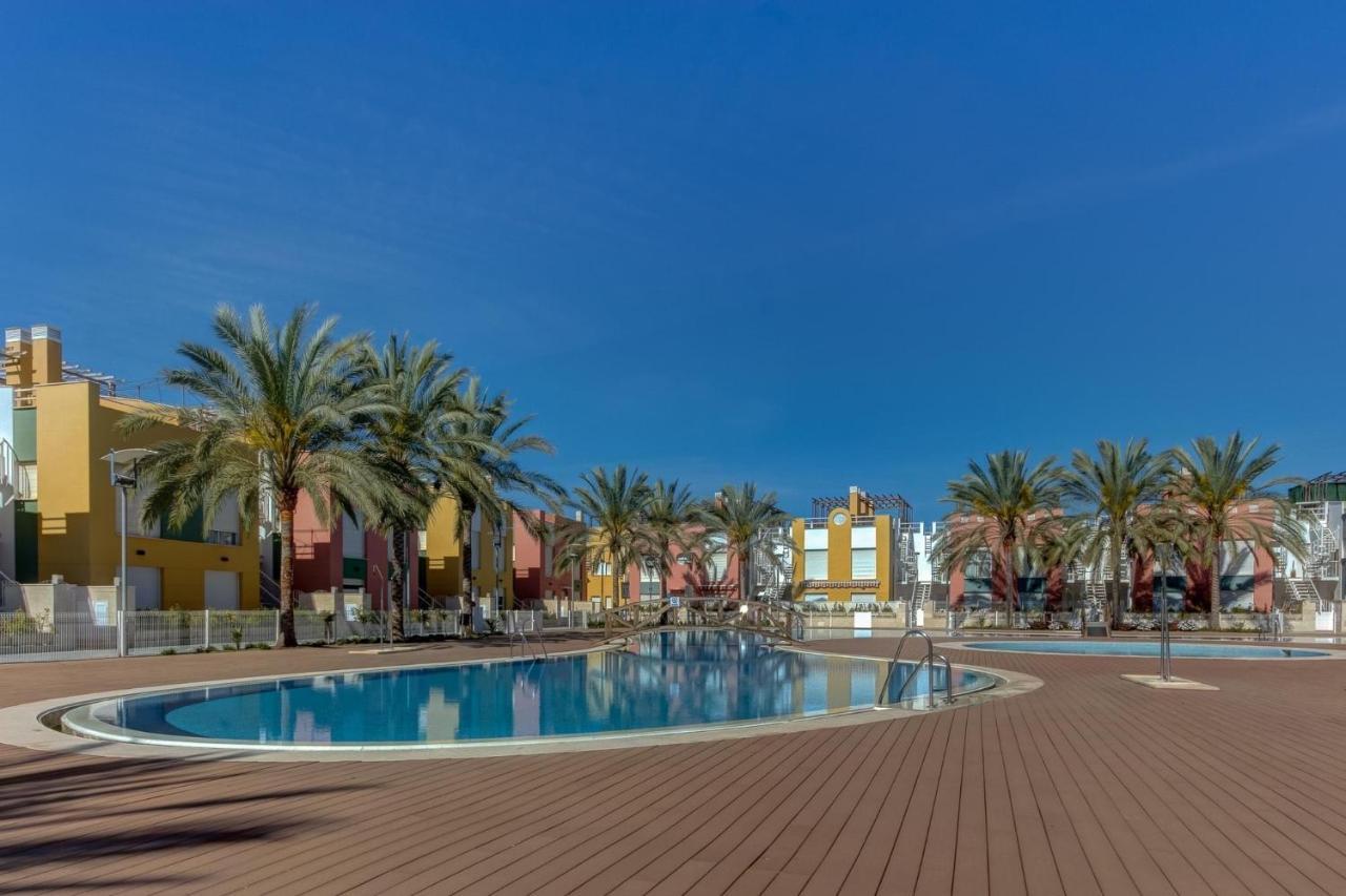 Atico Helena Con Solarium Y Jacuzzi Privado En Laguna Beach Vera Bagian luar foto