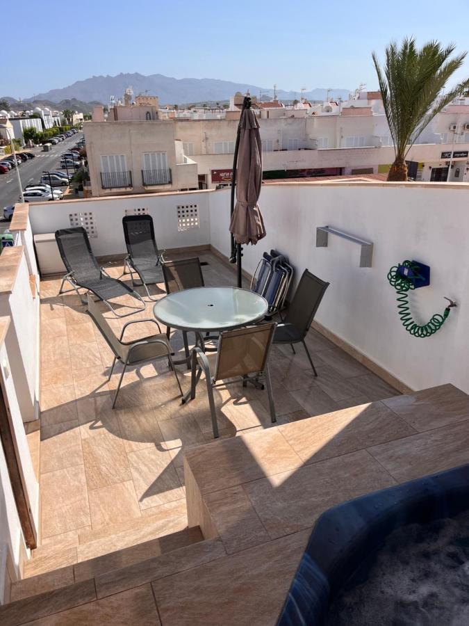 Atico Helena Con Solarium Y Jacuzzi Privado En Laguna Beach Vera Bagian luar foto