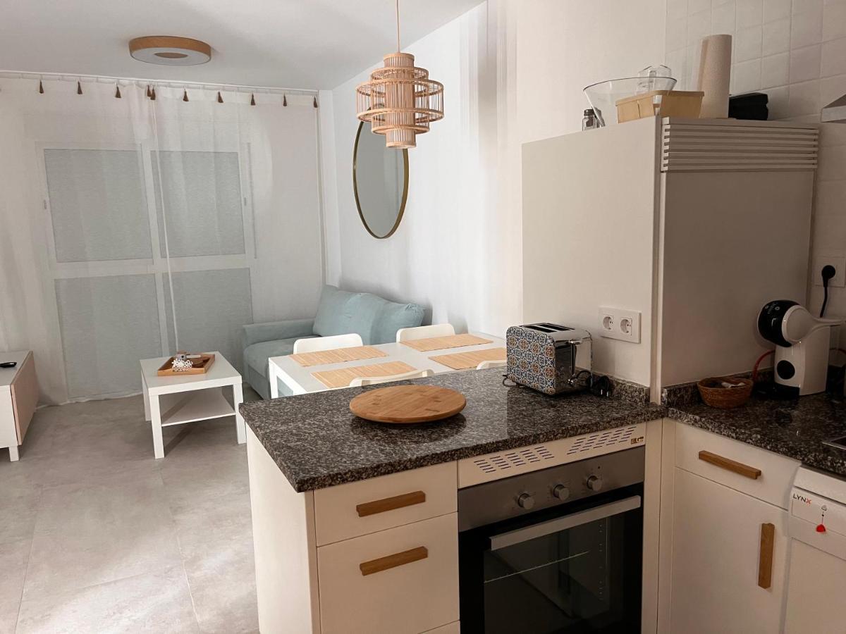 Atico Helena Con Solarium Y Jacuzzi Privado En Laguna Beach Vera Bagian luar foto